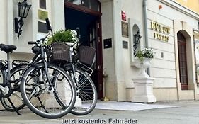 Relais & Chateaux Buelow Palais